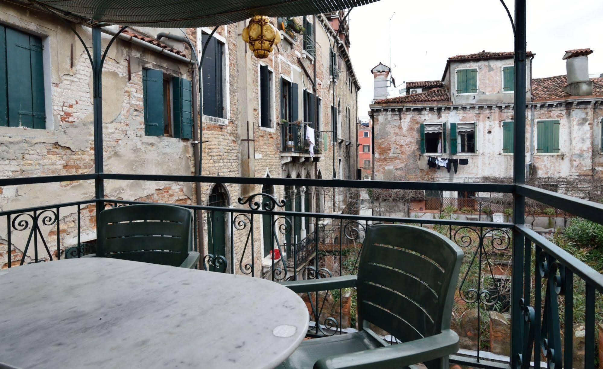 Papa Paolo II Apartamento Veneza Exterior foto